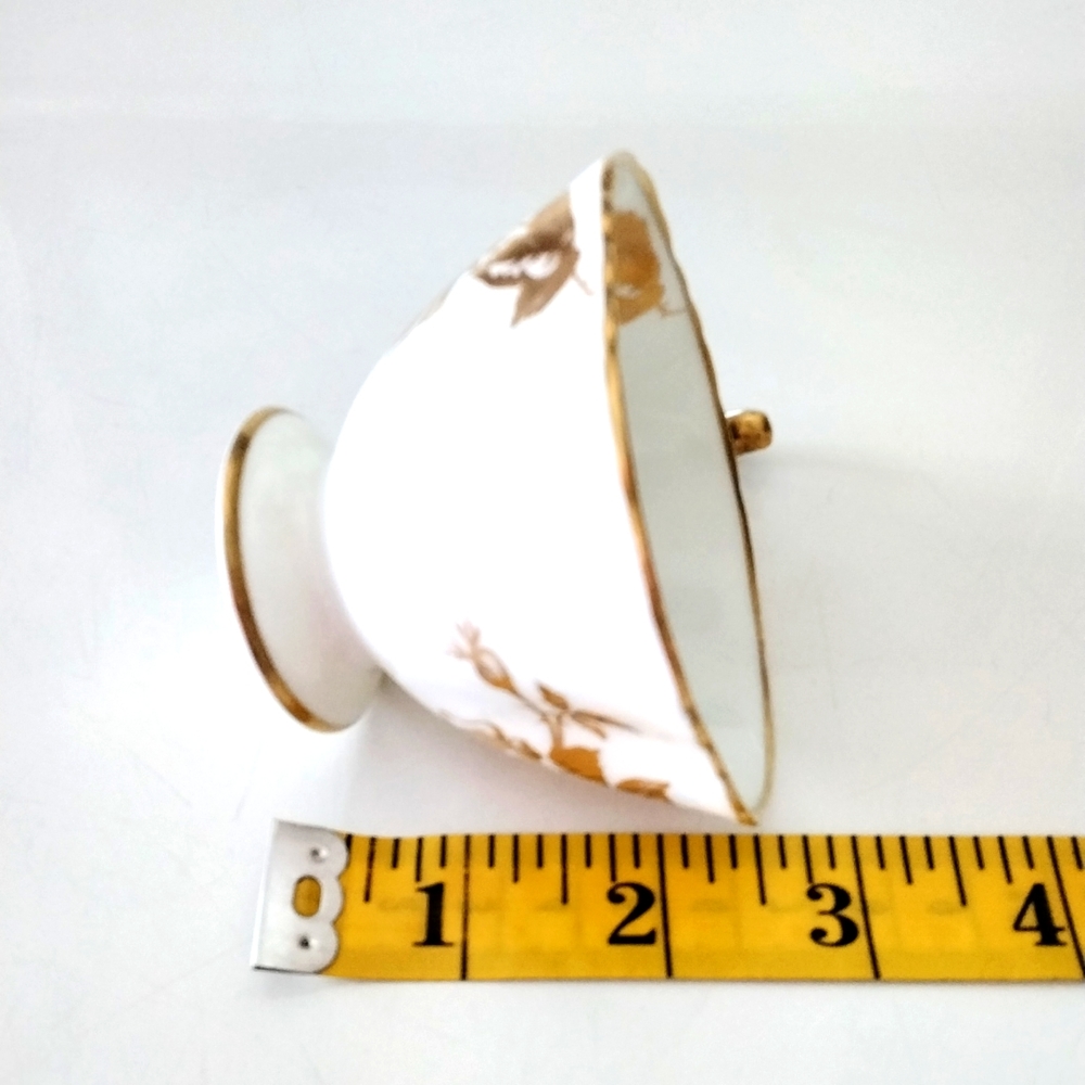 Hammersley Rose tea cup and saucer - Picture 10 of 11